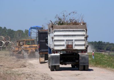 hurricane-ike-beaumont-tx-september-26-2008-trucks-deliver-tree-and-vegetation-ce2889